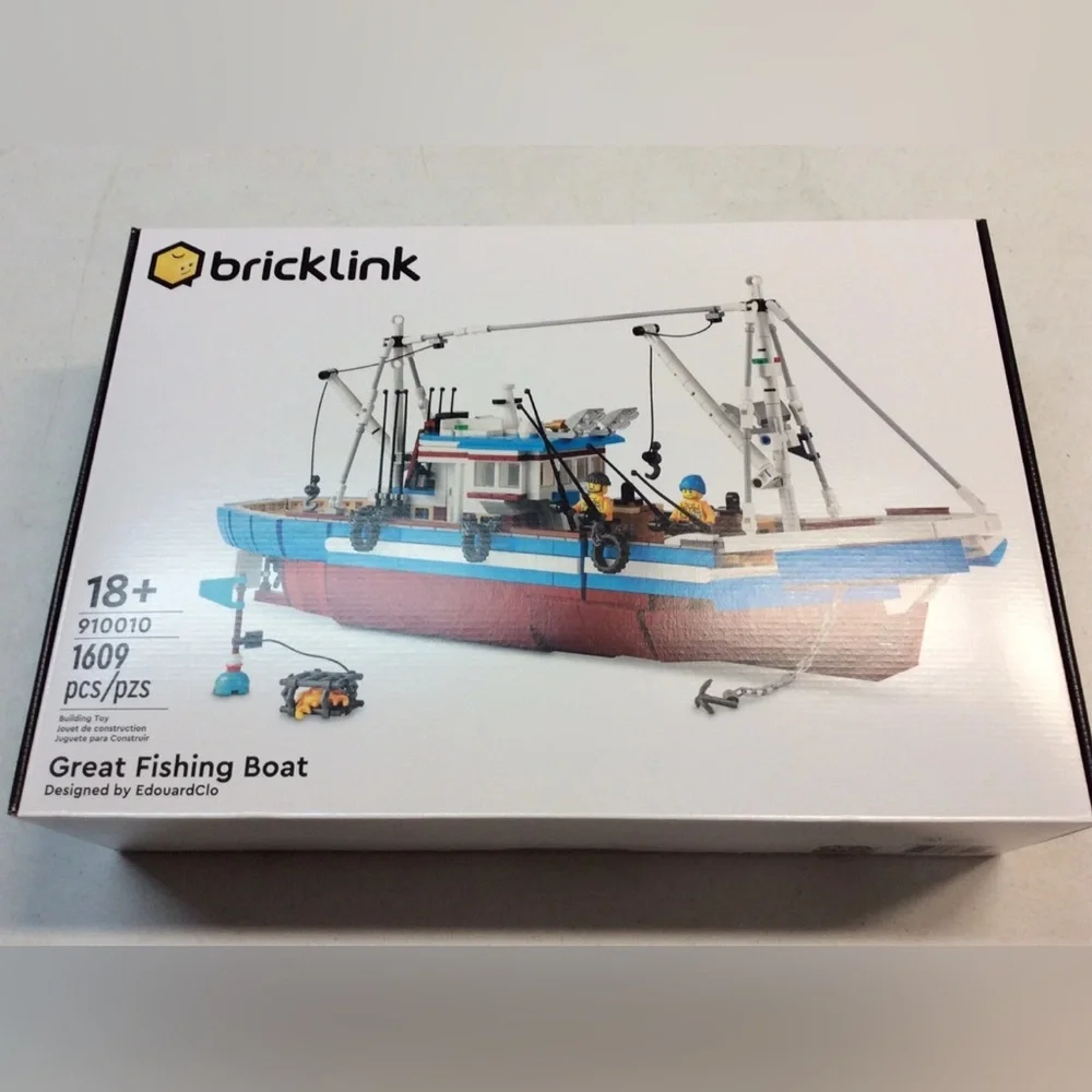 Retired LEGO Set 910010 Bricklink Designer Program The Great Fishing Boat